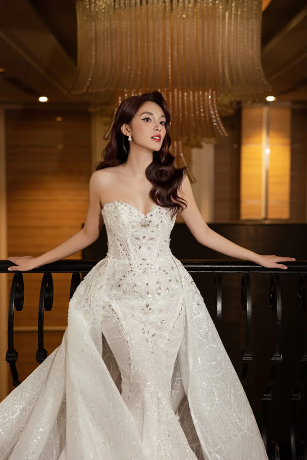 VayCuoiDuoiCaVNCC-673